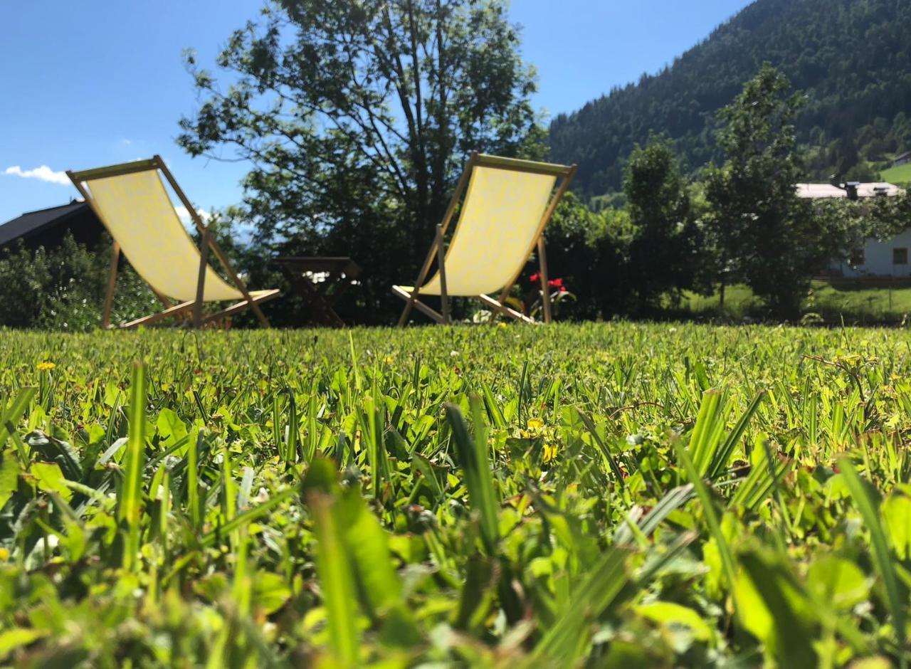 Hotel Kronenhirsch Russbach am Pass Gschütt Eksteriør billede
